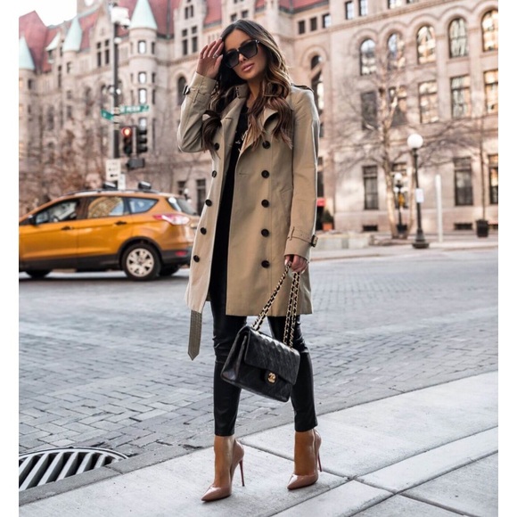 NWT Burberry Sandringham (Chelsea Slim Fit) Trench Coat in Honey, US 2 or UK 4 - Picture 1 of 12